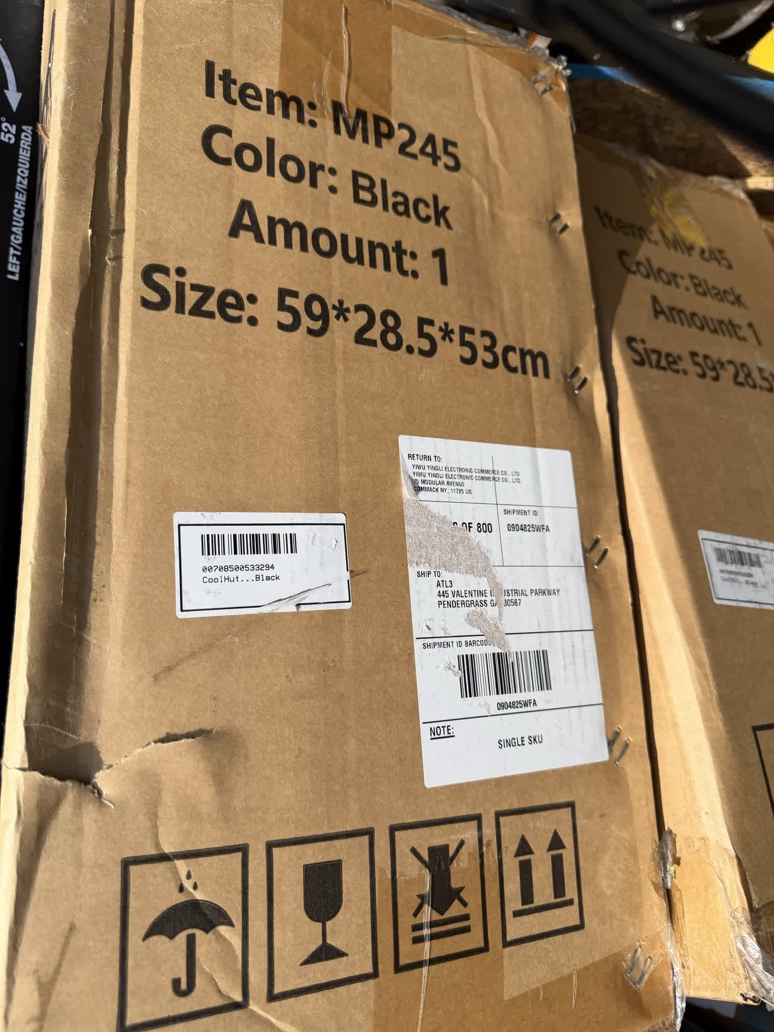 CoolHut MP245 black chair cartons showing crushing, tearing, creasing, and label details