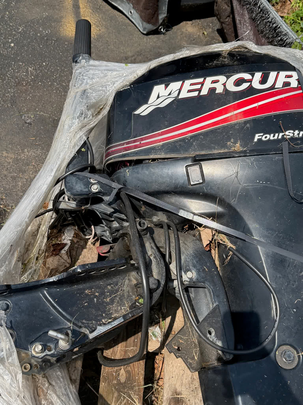 Mercury FourStroke EFI outboard cowl on pallet