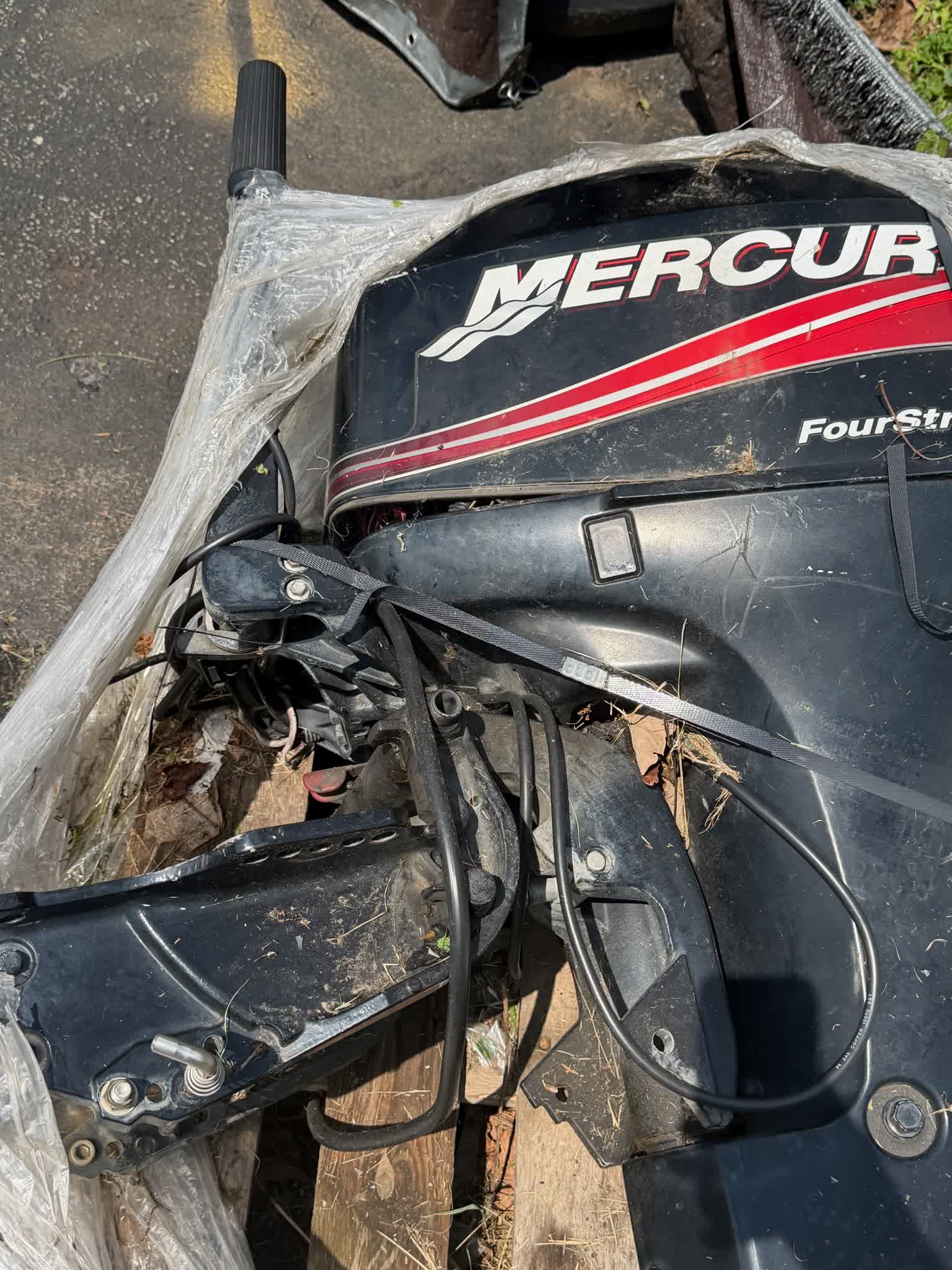Mercury FourStroke EFI outboard cowl on pallet